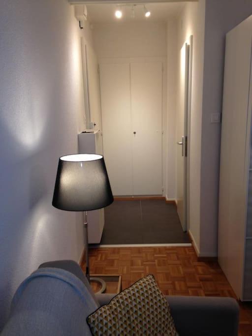 Beautiful Studio 2 Minutes From The Train Station Apartment Lausanne Luaran gambar